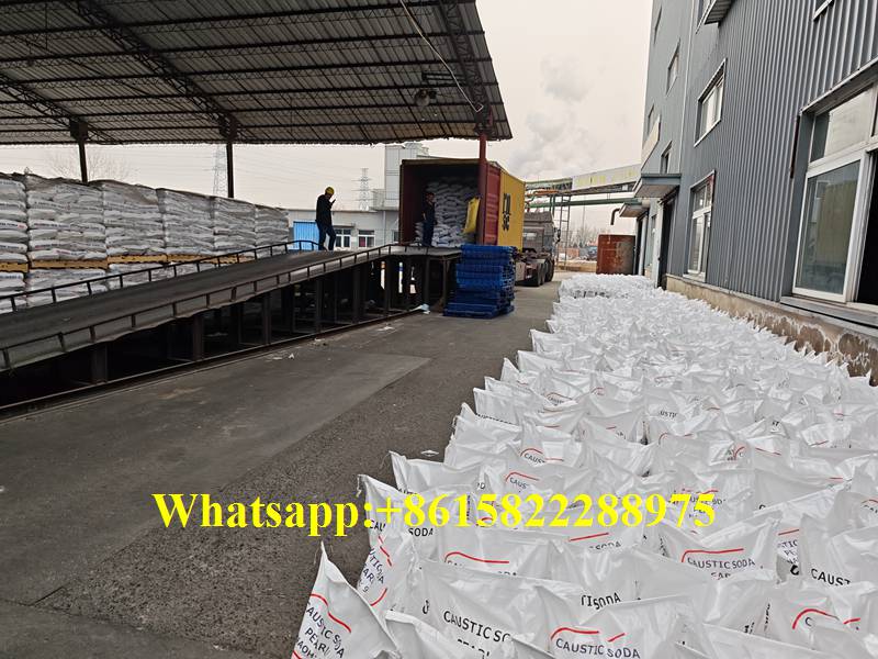 Grossiste soude caustique stock toujours disponible