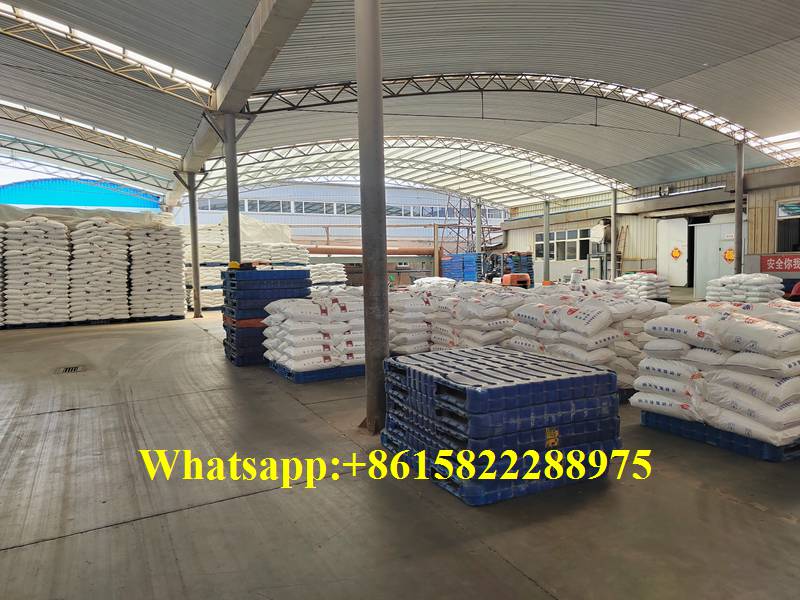 Prix du caustic soda flakes stable